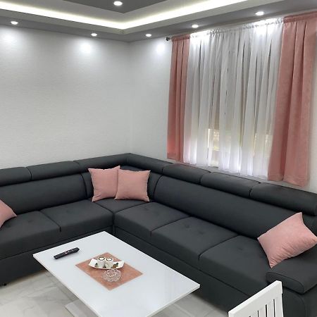 Apartman Jovana Bileća Exterior foto